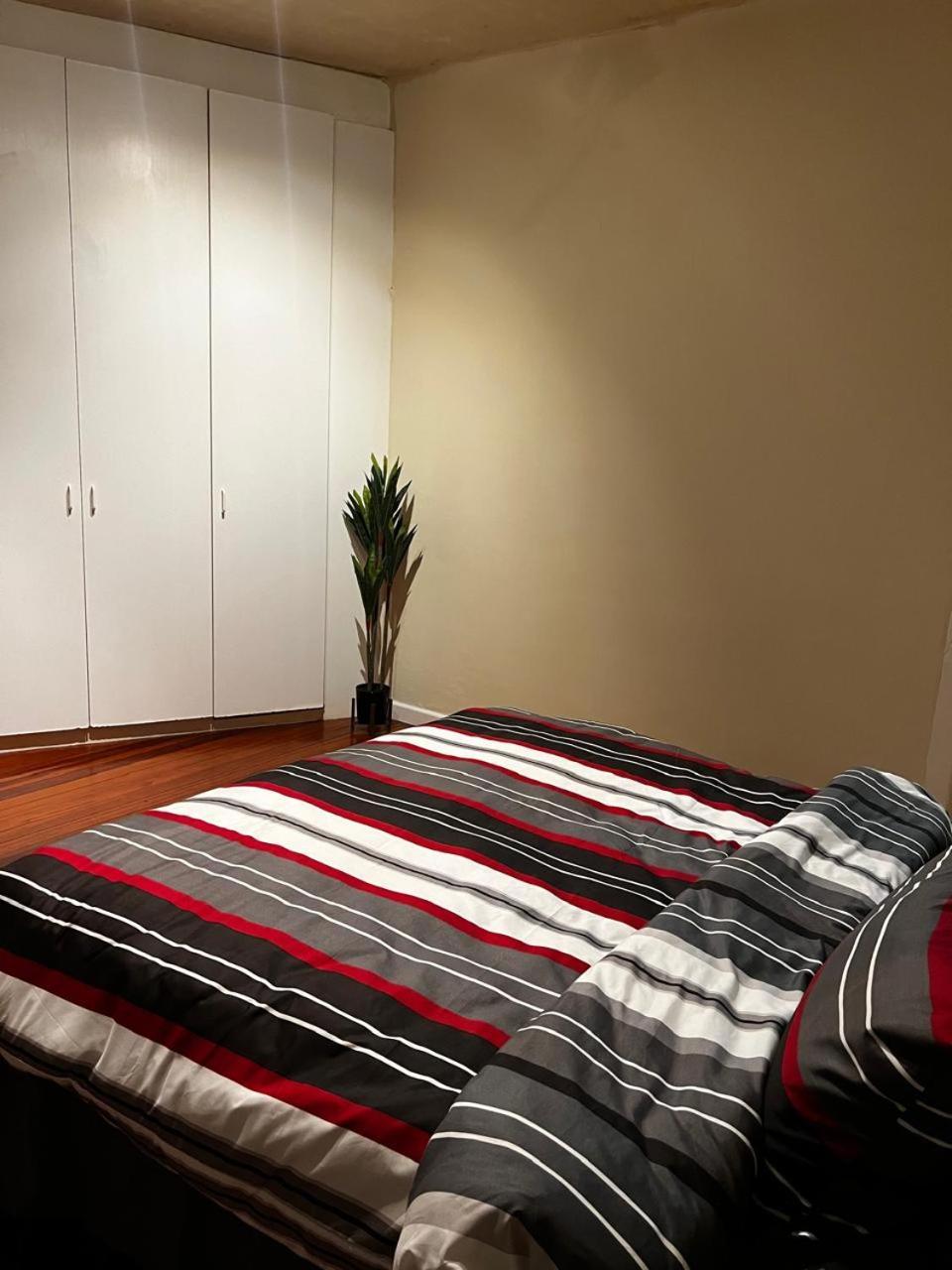 Cozy And Lovely Apartment *