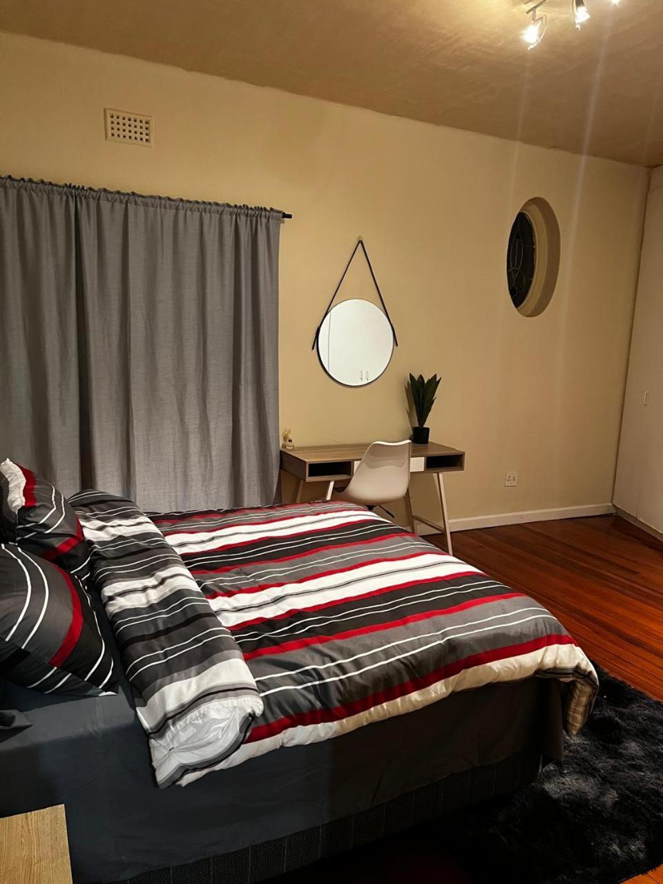 Cozy And Lovely * Cape Town