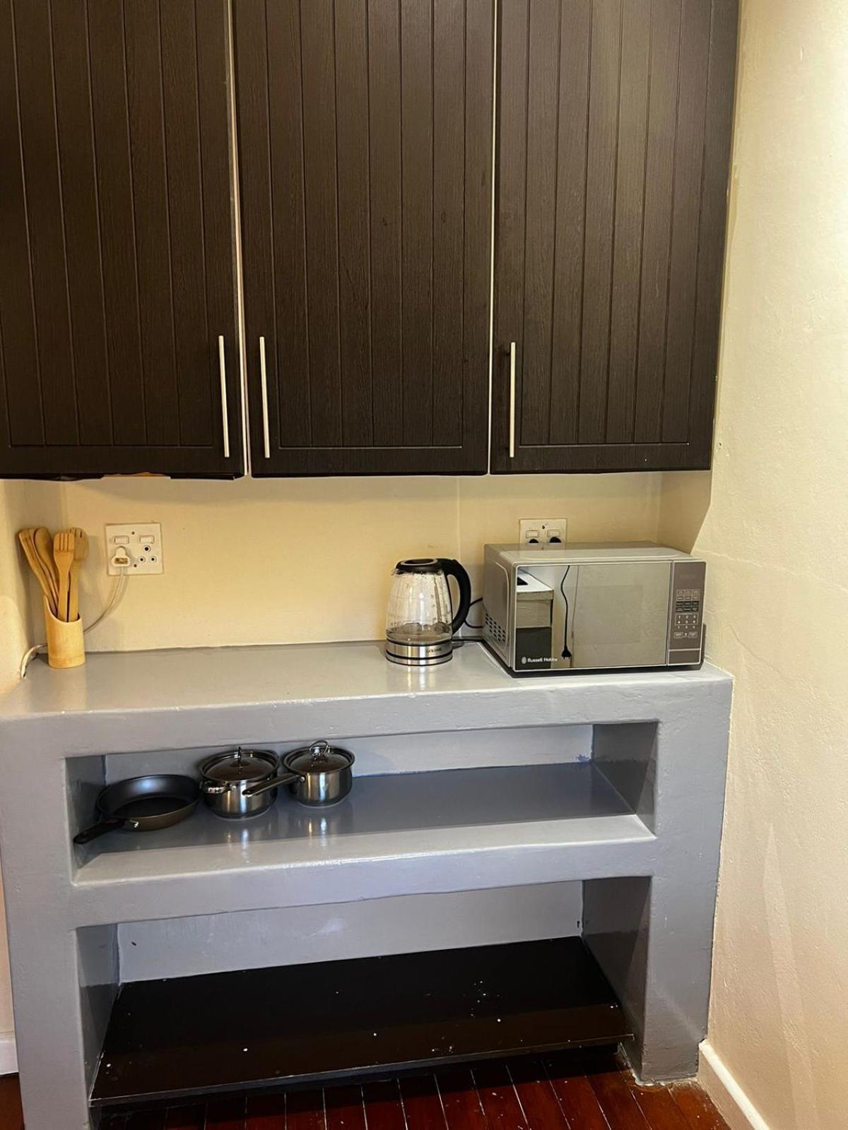 Cozy And Lovely Apartment Cape Town